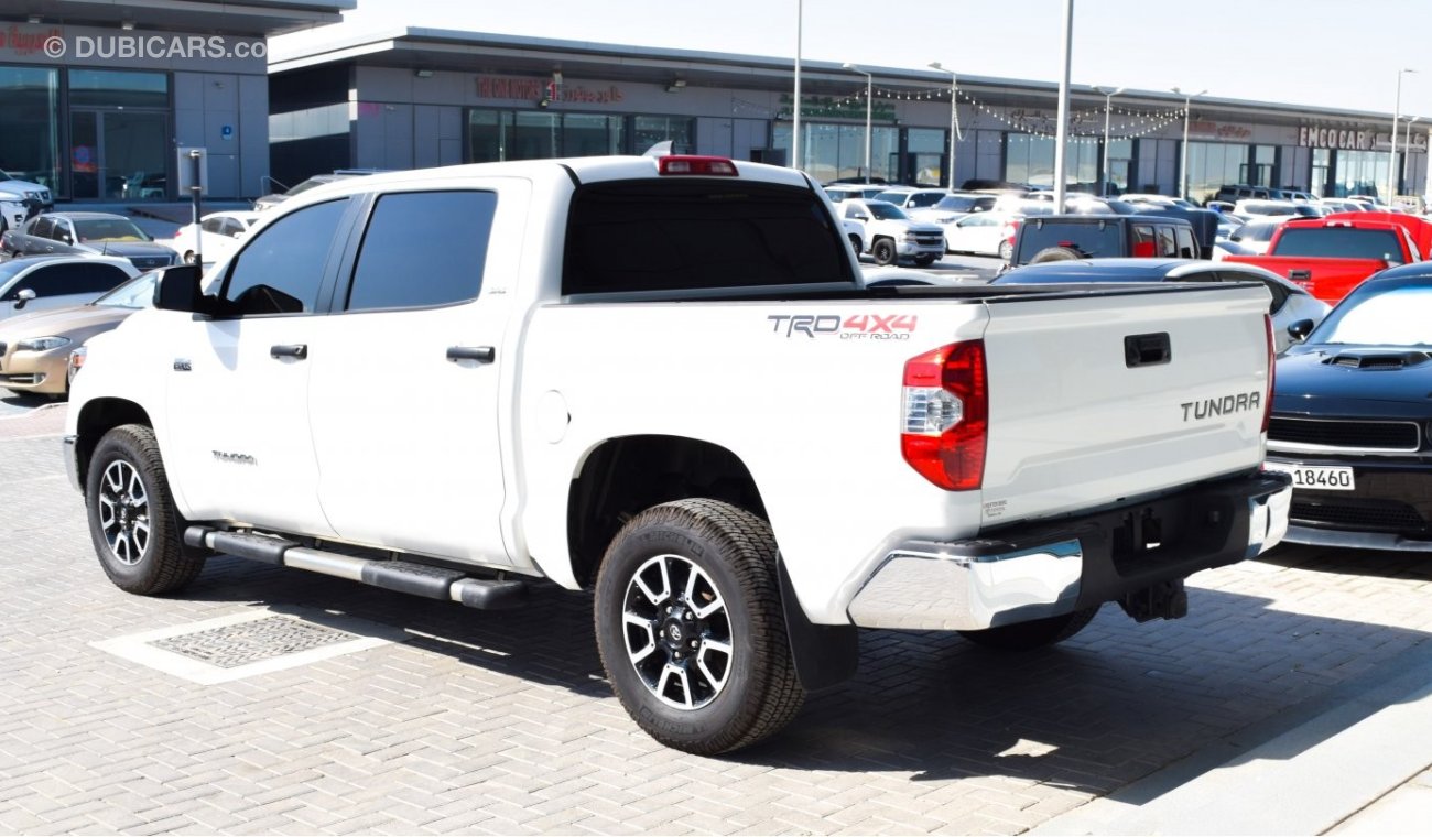 Toyota Tundra SR5