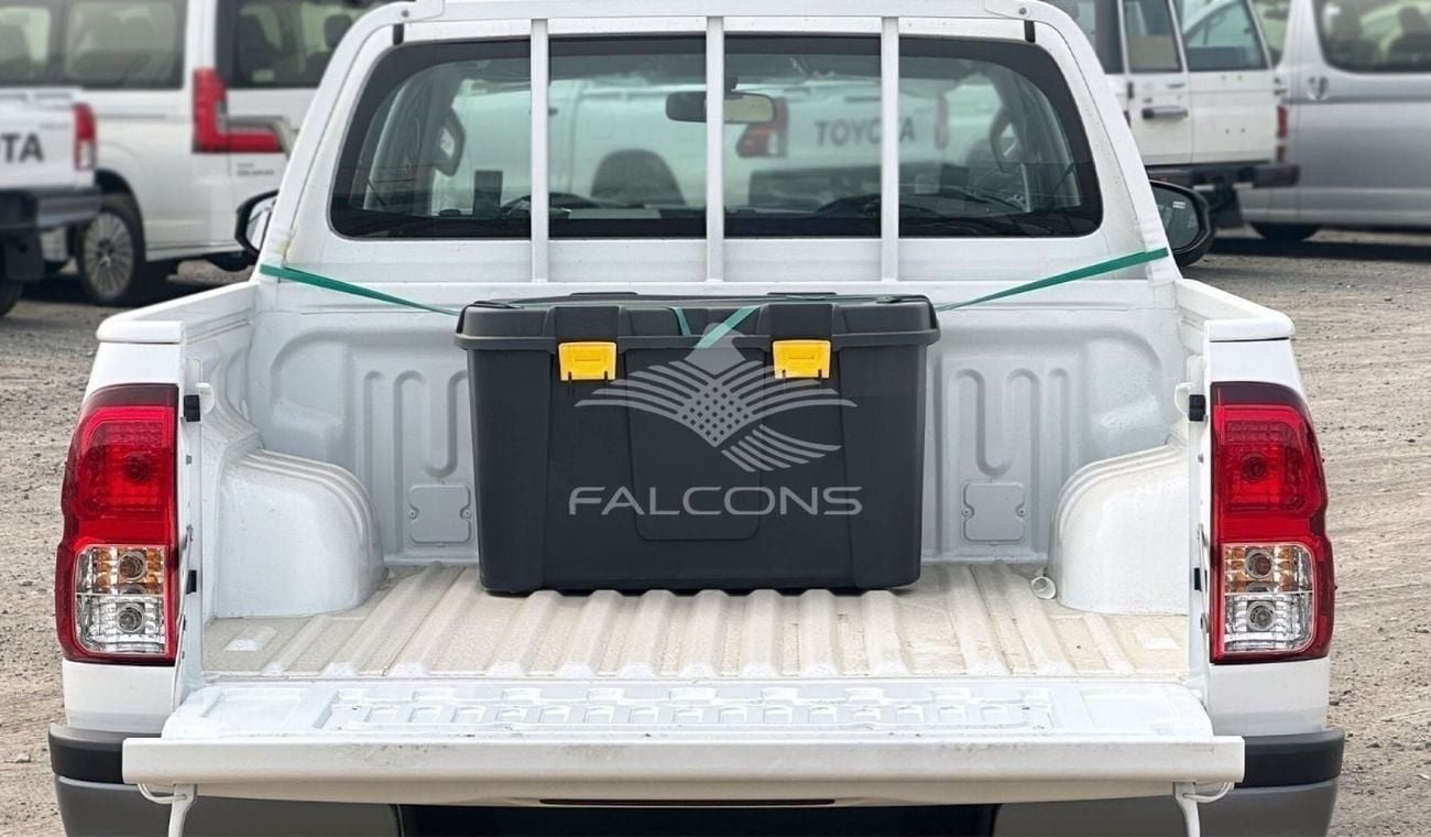 تويوتا هيلوكس GL 2.4L Double Cab Utility