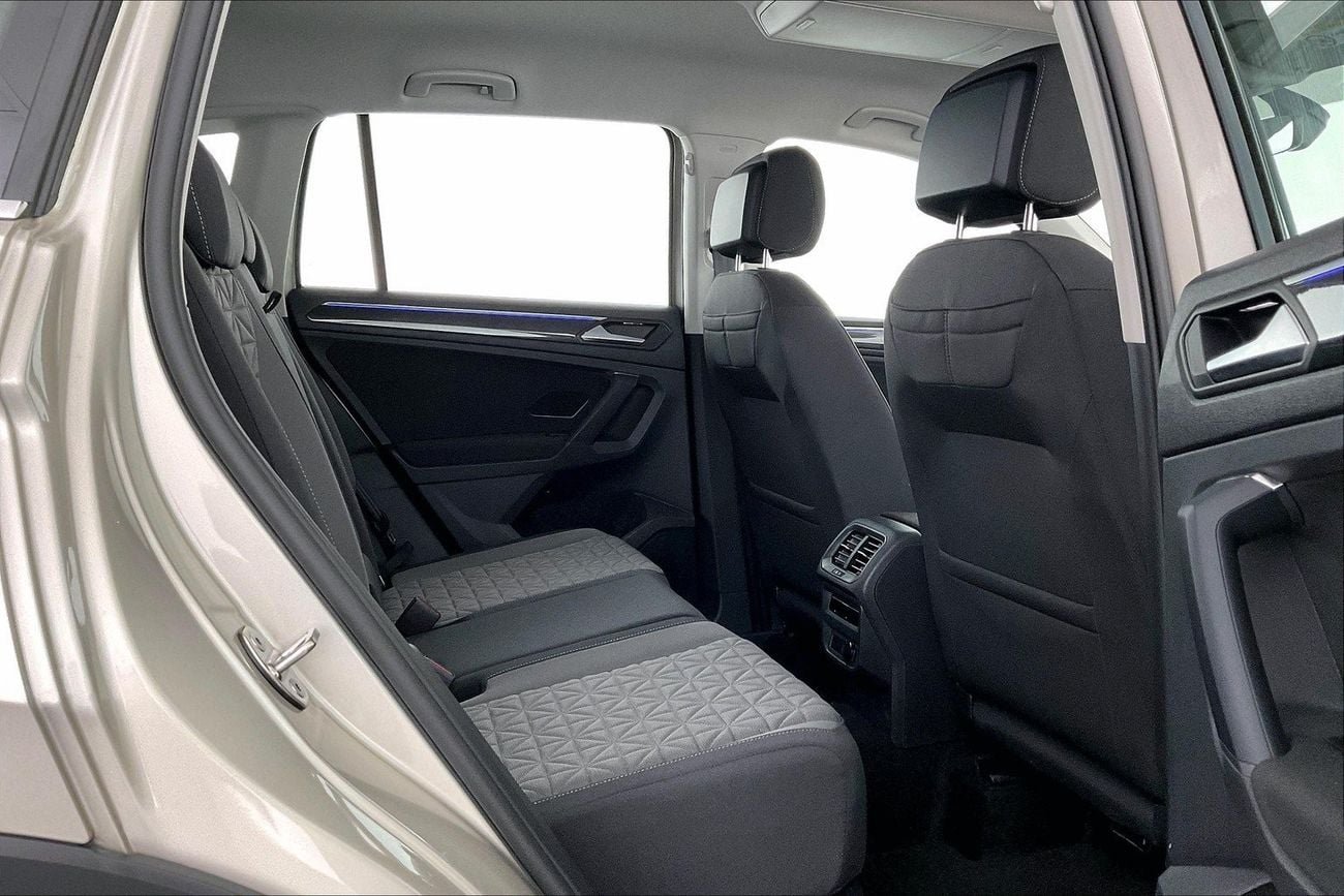 Volkswagen Tiguan Life| 1 year free warranty | Flood Free