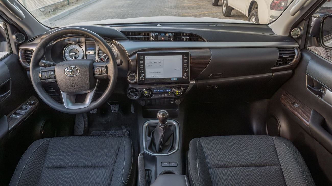 تويوتا هيلوكس TOYOTA HILUX 2.7 MT HIGH -2026YM