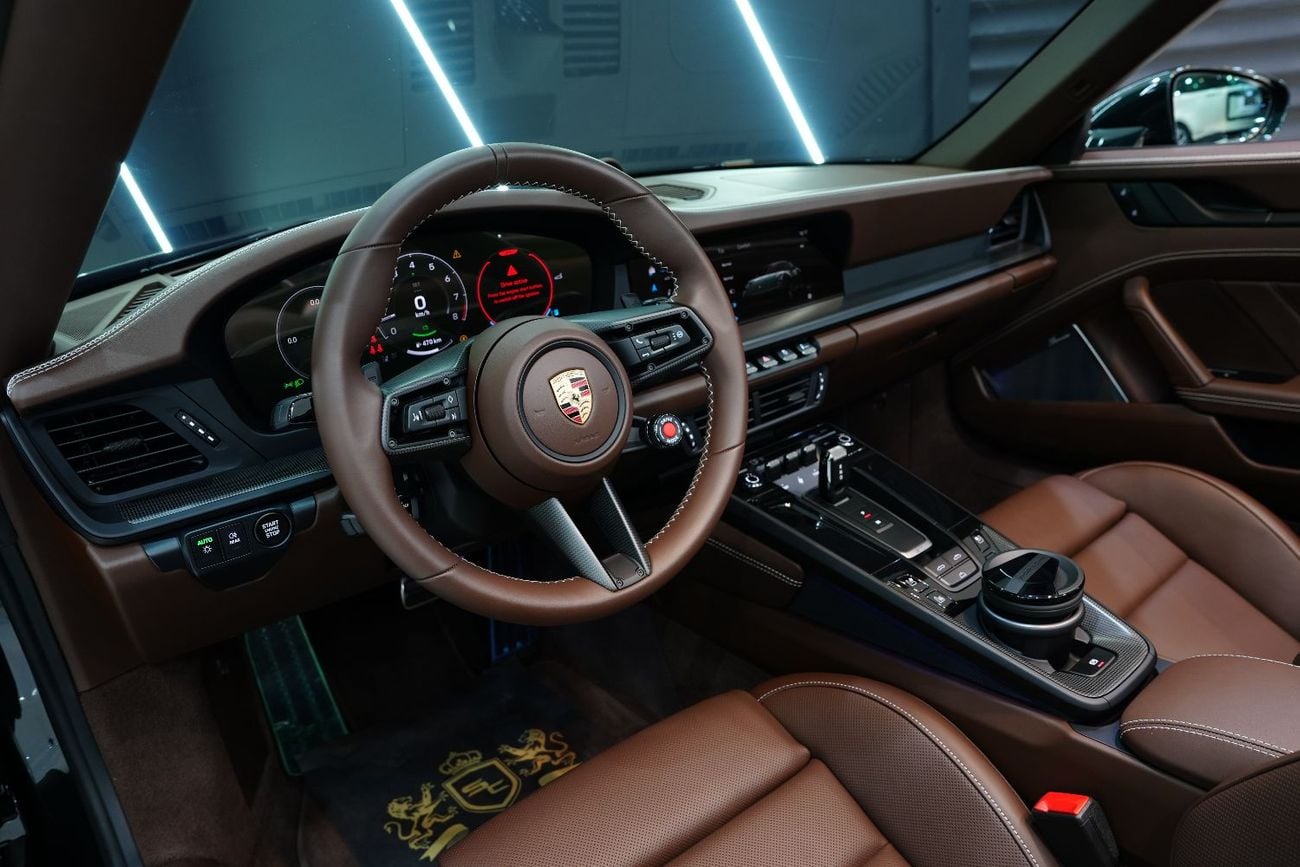 Porsche 911 CARRERA GTS Cabriolet, BRAND NEW, Lift System,Carbon Interior,360° Camera,Dealer Warr!