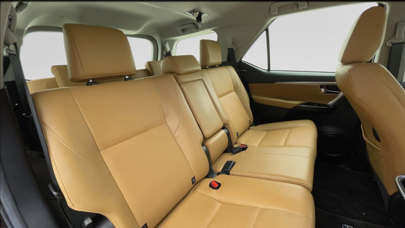 Toyota Fortuner VXR 4.0L (278 HP) 2022 VXR | AED 1743/Month | 0 DP | 30 Day Return | Warranty | Service History