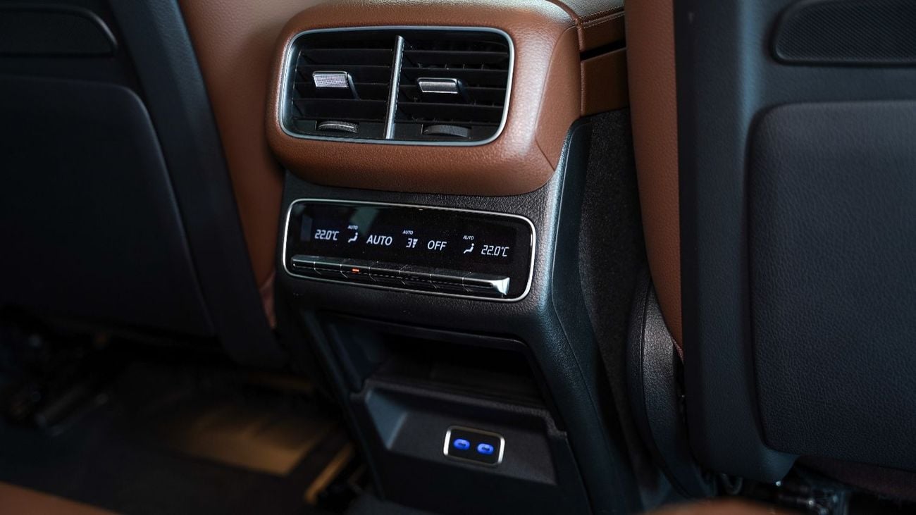 Mercedes-Benz GLS 450 4MATIC Mercedes-Benz AMG GLS450 SUV | Night Package | New Facelift | GCC | 2024 - 7 Seaters