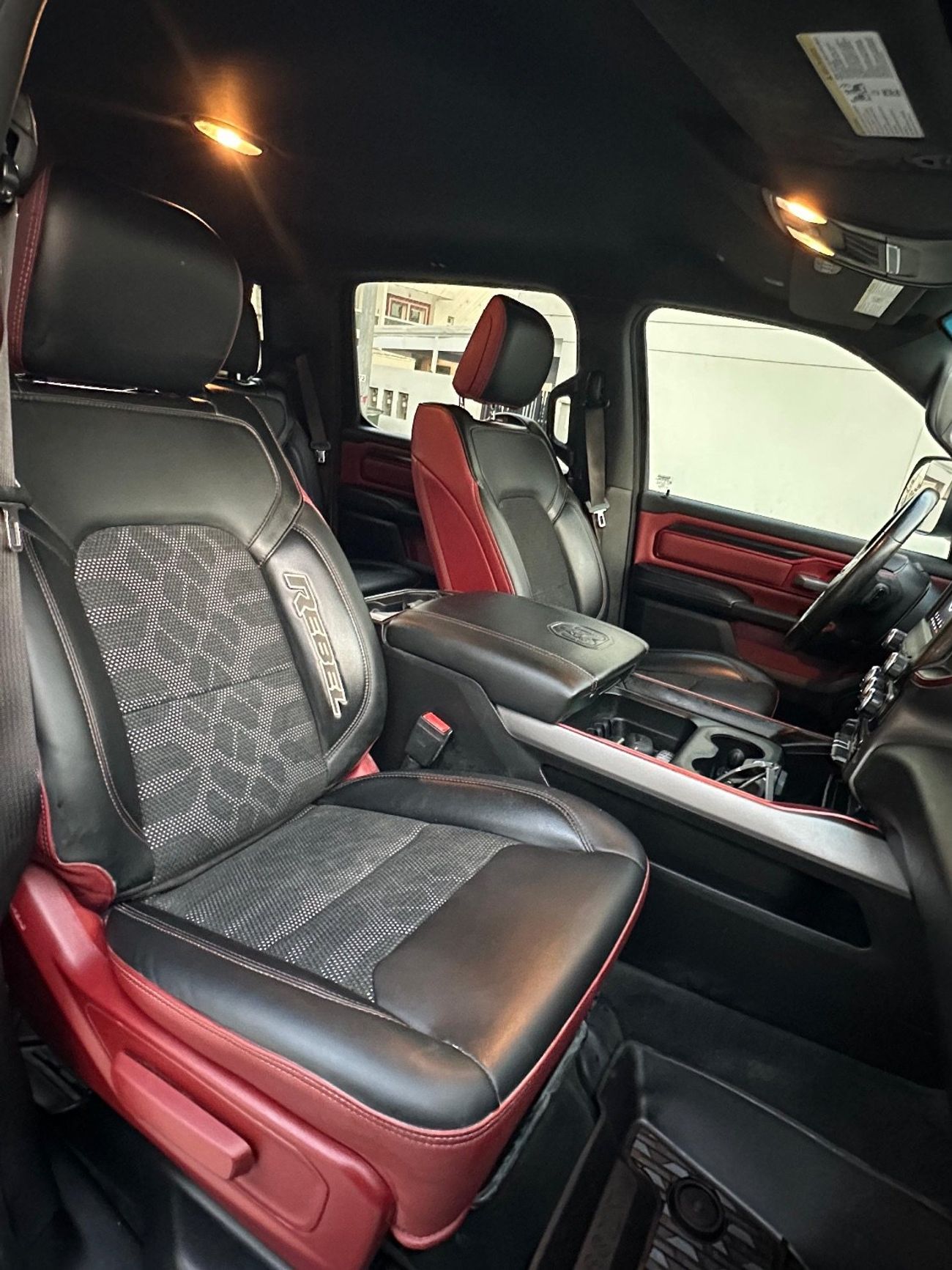 دودج رام فان 