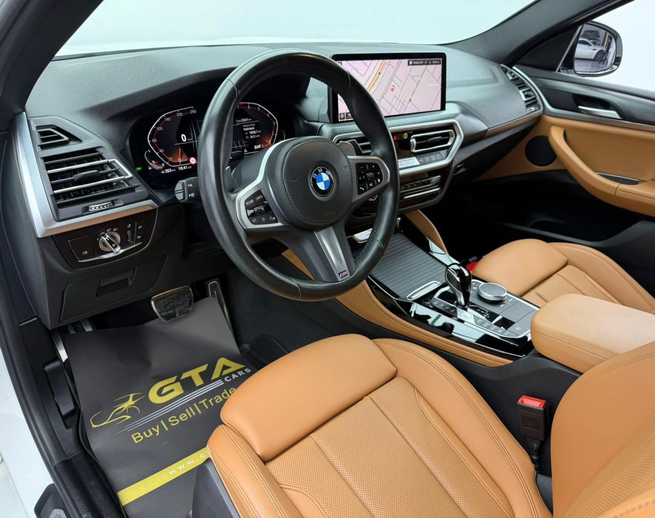 BMW X4 2022 BMW X4 xDrive30i M-Sport Pro, 2027 BMW Warranty + Service Pack, Very Low Km, Fully Loaded, GCC