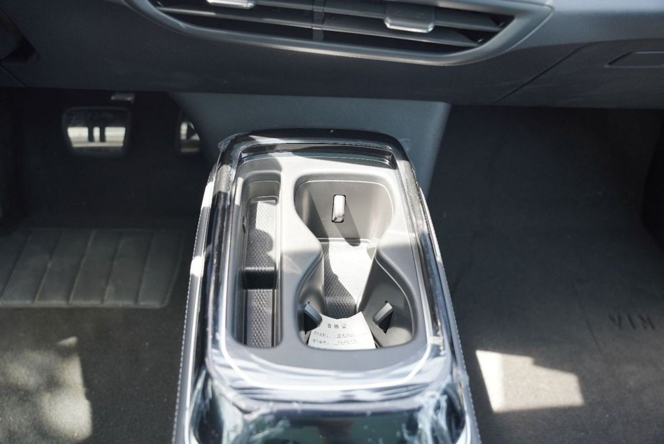 فولكس واجن ID.4 2024 فولكس واجن اي دي فور لونغ رانج 0كم