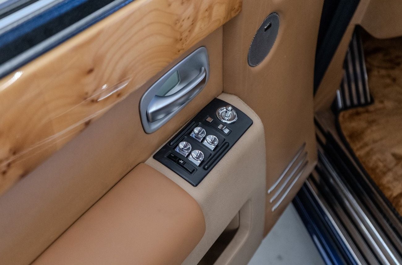 رولز رويس فانتوم 2006 Rolls-Royce Phantom, Excellent Condition, GCC Specs