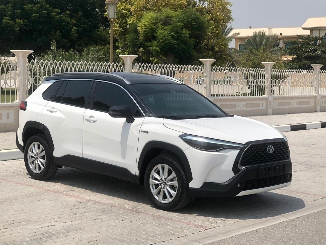 Toyota Corolla Cross 1.8L 2022 GCC (Hybrid) Full option