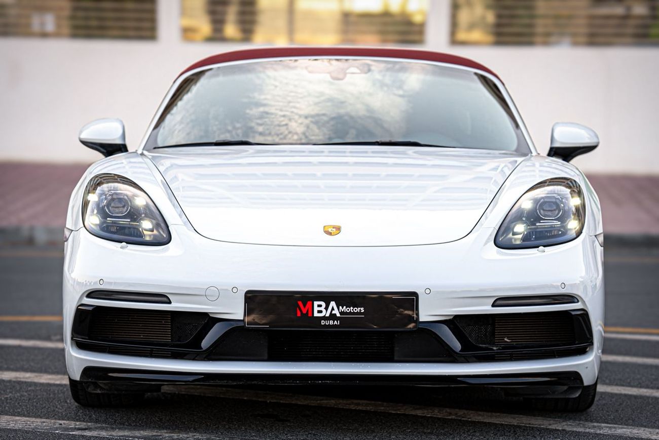 بورش بوكستر 718 GTS 4.0L A/T