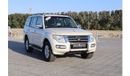 Mitsubishi Pajero ACCIDENTS FREE - GCC - MID OPTION - ENGINE 3.0 - PERFECT CONDITION INSIDE OUT