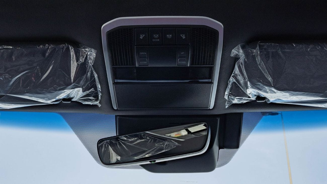 تويوتا لاند كروزر 2025 Toyota Land Cruiser 300 GR-Sport 3.5L AT Petrol (Black-red)