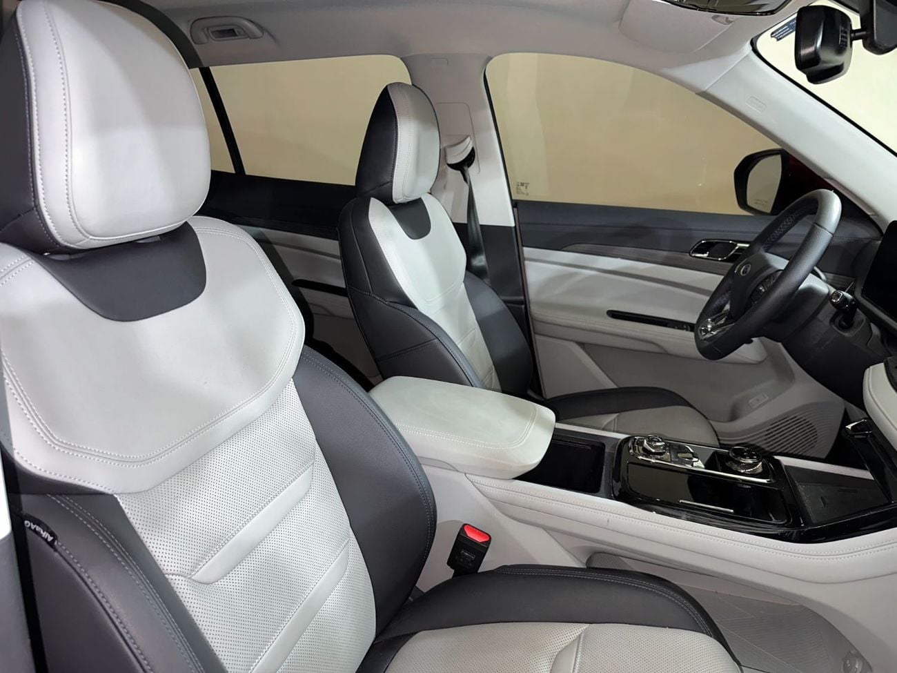 فورد تيريتوري TITANIUM PLUS TECH PKG /TER4224 /AL TAYER MOTORS /AL QOUZ SHOWROOM