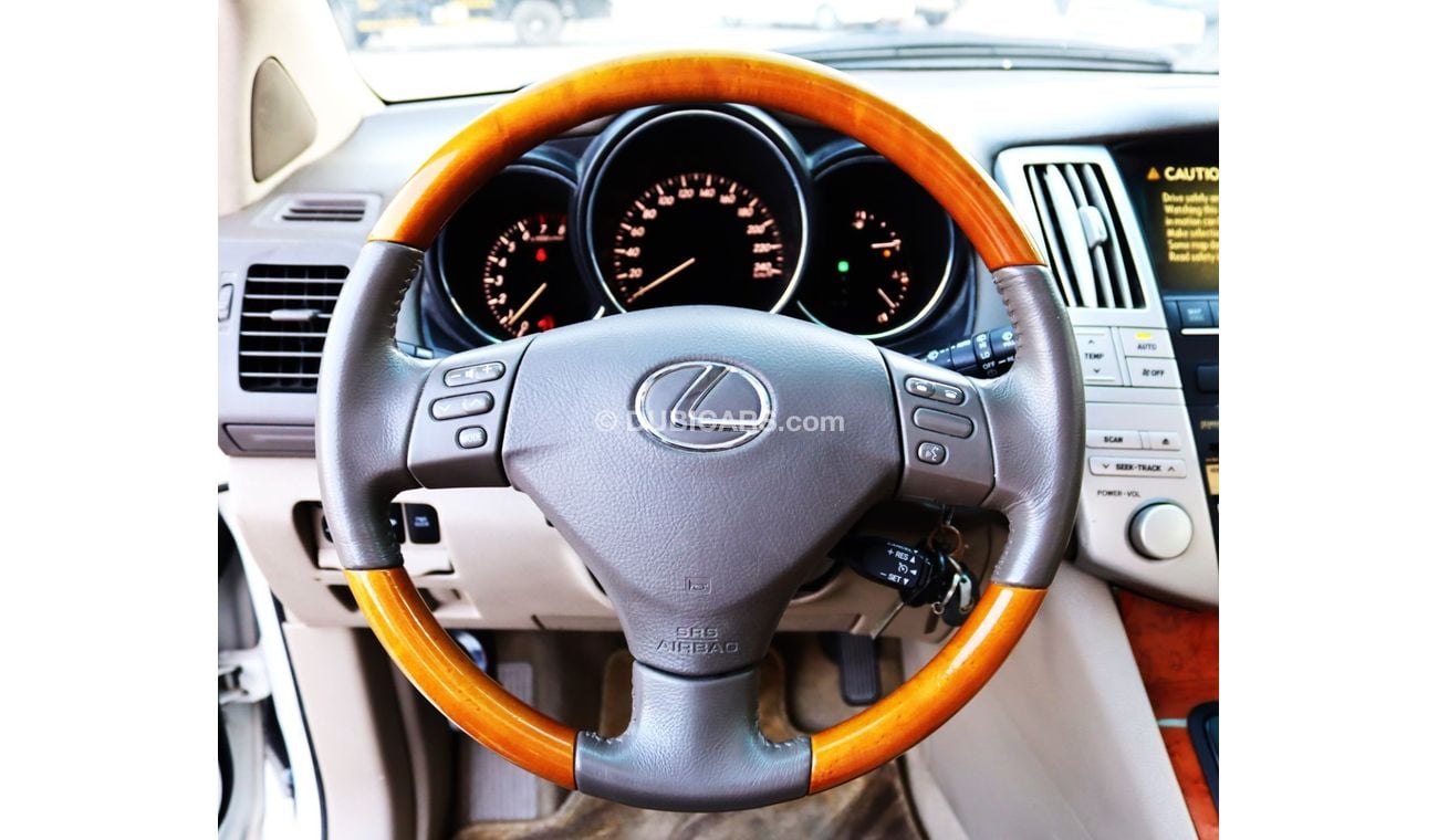 لكزس RX 350 لكزس ار اكس 350 خليجي 2006 بحالة ممتازة