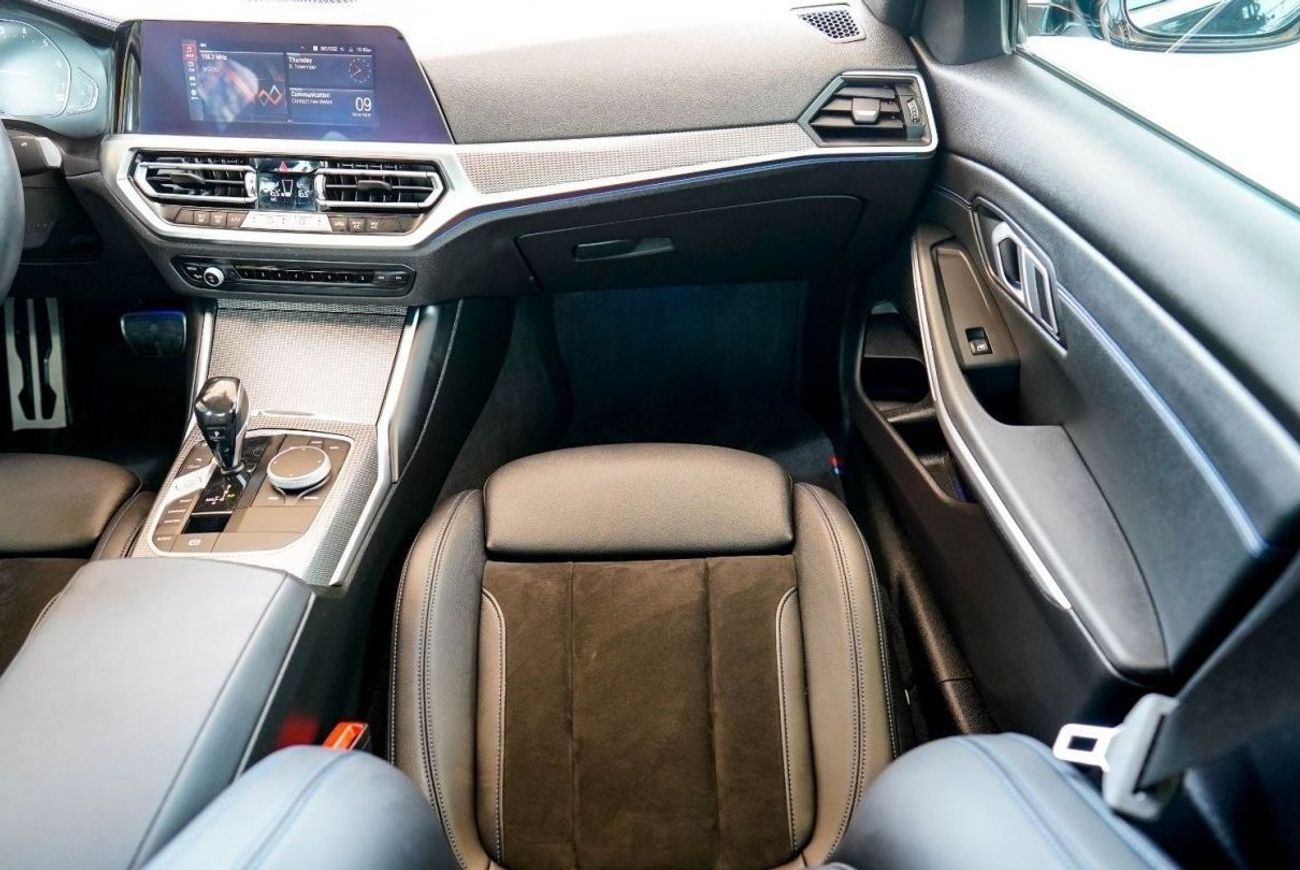 بي أم دبليو 320 M سبورت