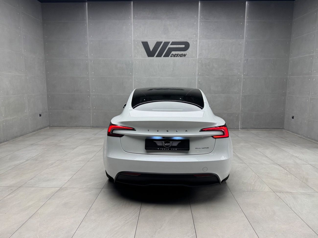 تسلا موديل 3 Performance (AWD)