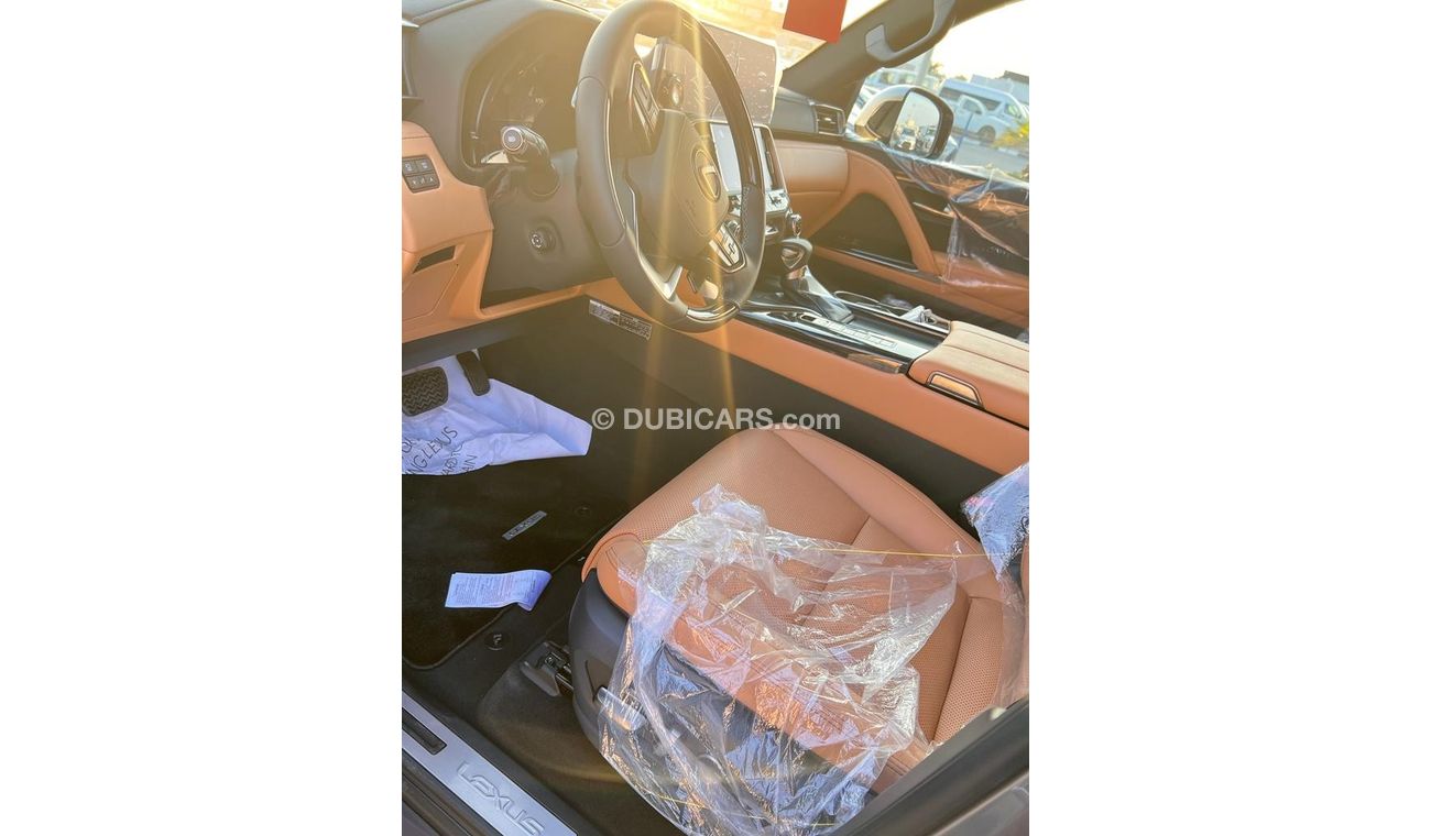 Lexus LX 600 LEXUS LX 600 - PRESTIGE- 2022 MODEL - GCC SPECS - AL FUTTAIM WARRANTY