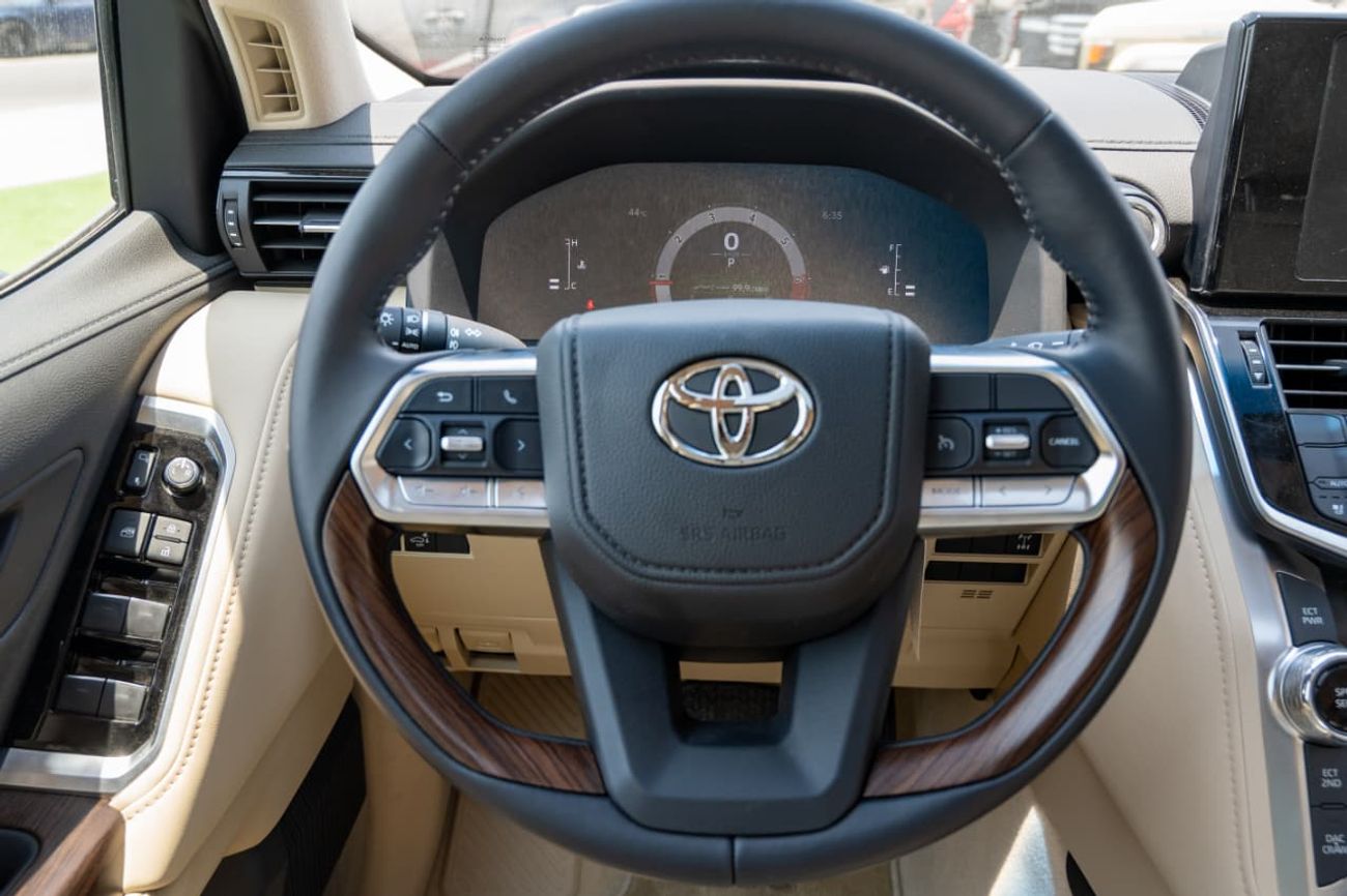 Toyota Land Cruiser GXR V1 4.0L Petrol 2026