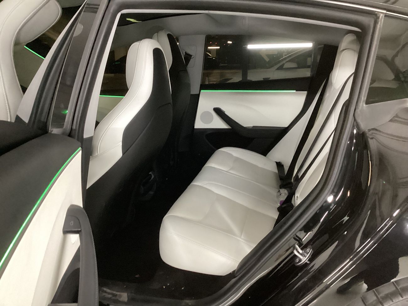 تسلا موديل 3 Performance (Dual Motor) | شامل الضمان | 0 ﺪﻔﻋﺓ ﺃﻮﻟﻯ