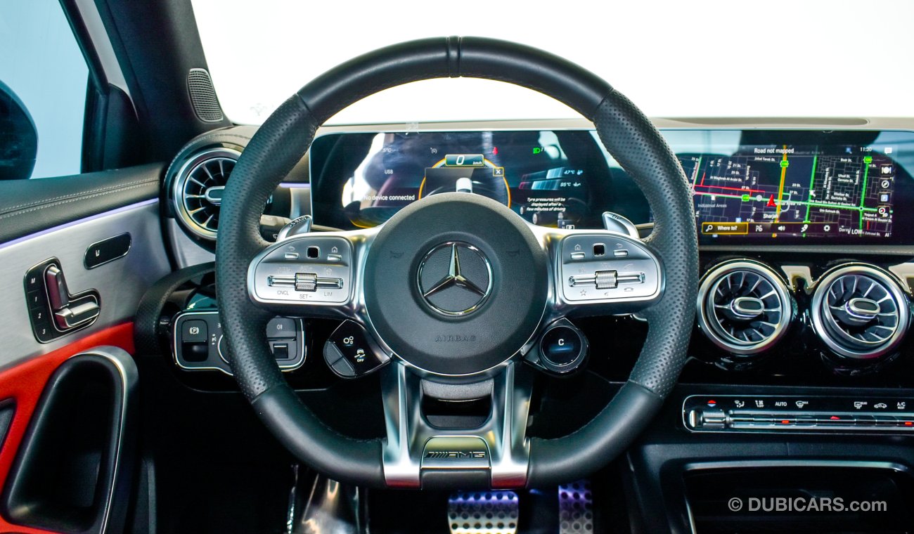 مرسيدس بنز A 35 AMG Turbo 4Matic