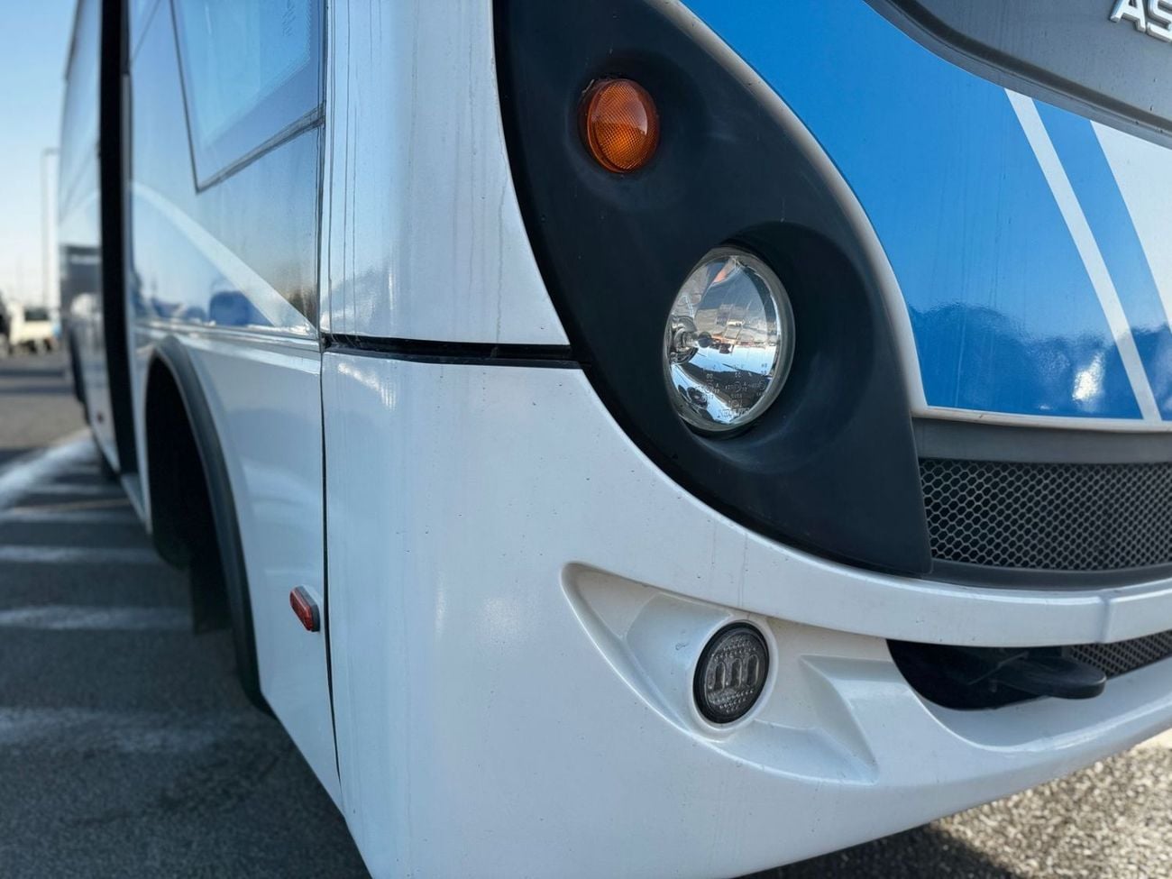 اشوك ليلاند Gazl أشوك ليلاند  باص صغير