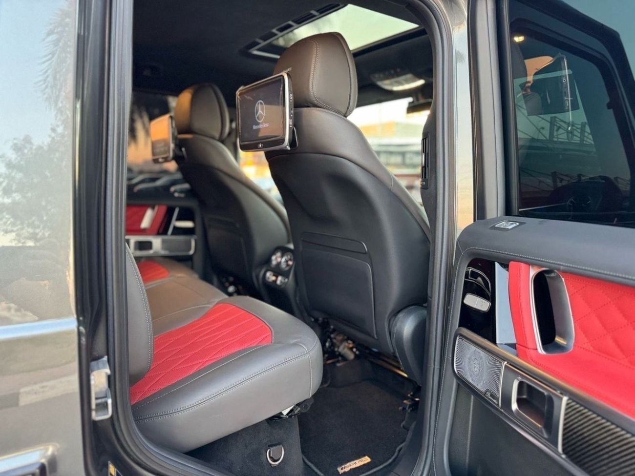 Mercedes Benz G63 AMG STD DOUBLE NIGHT PACKAGE 2023