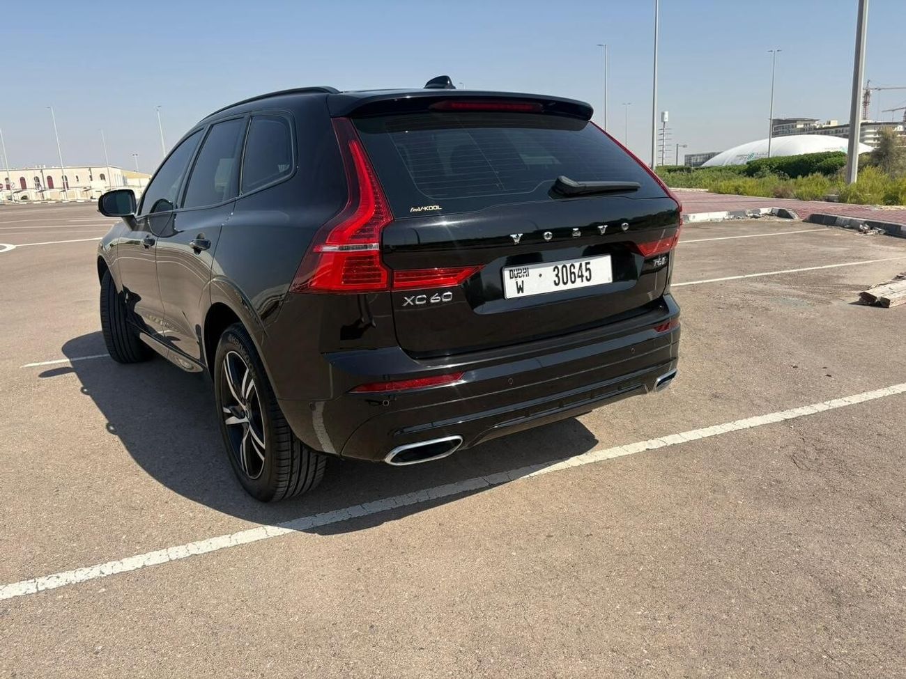 Volvo XC60 T6 R Design 2.0L. 304HP
