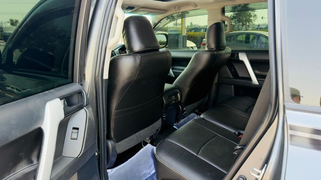 تويوتا برادو 2022| 2.8L DIESEL ENGINE | AT | RHD | SUNROOF | PUSH START ENGINE | CRUISE CONTROL | BLIND SPOT MONI