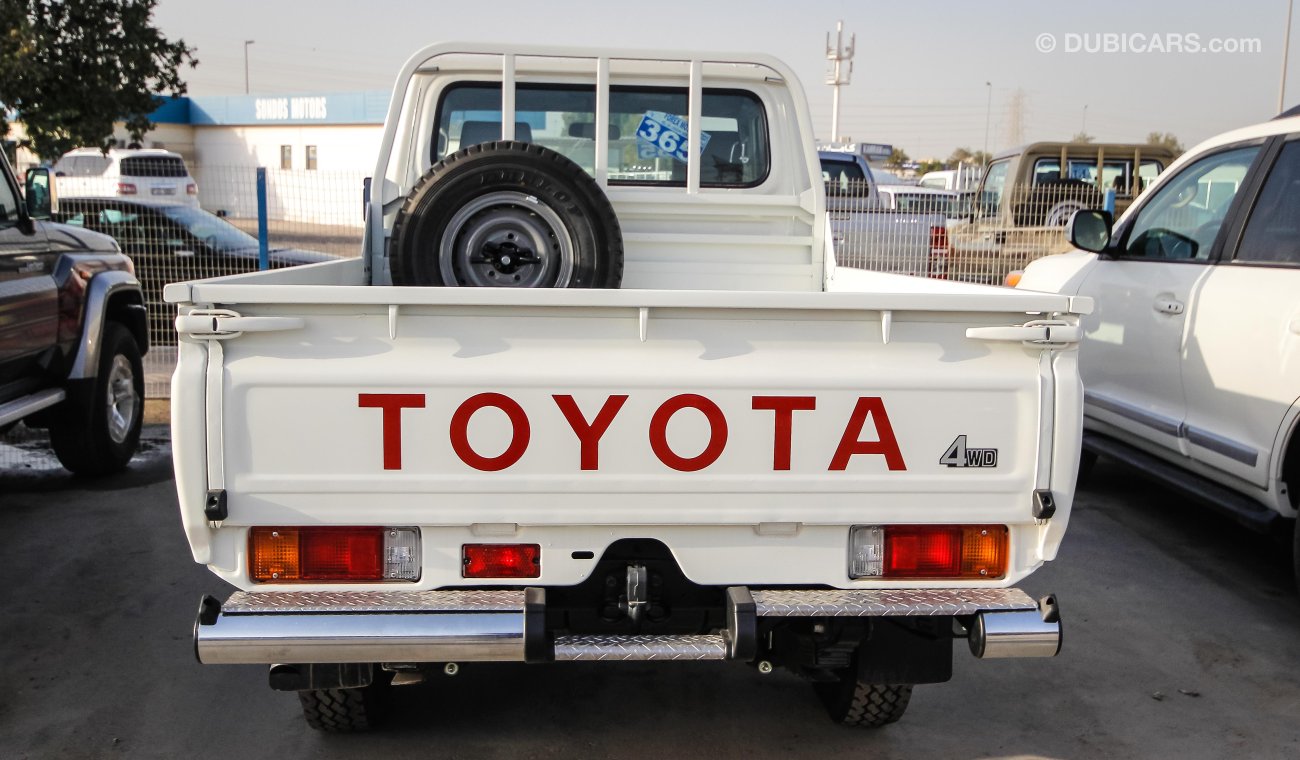 Toyota Land Cruiser Pick Up