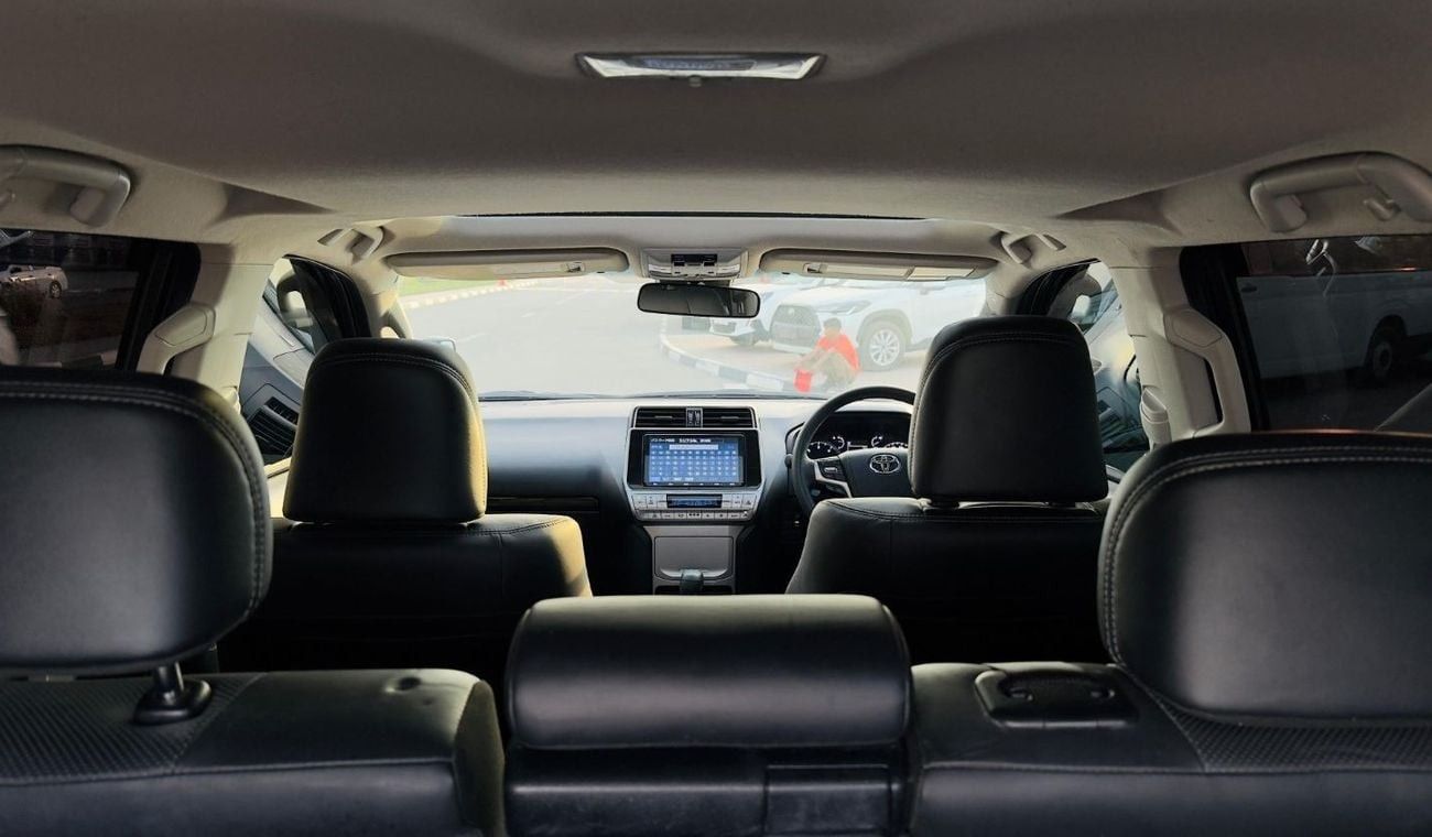 تويوتا برادو [QISJ IN DUBAI] | RHD | SUNROOF | 2019 | 2.8L DIESEL ENGINE | Leather Electric Seats 7