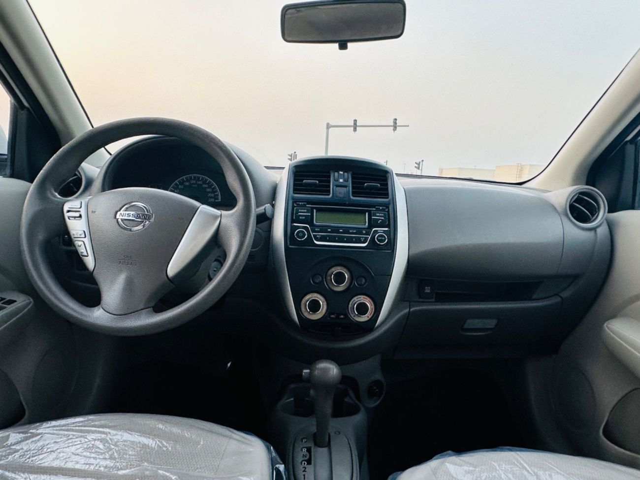 نيسان صني MODEL 2019 GCC CAR PERFECT CONDITION INSIDE AND OUT SIDE