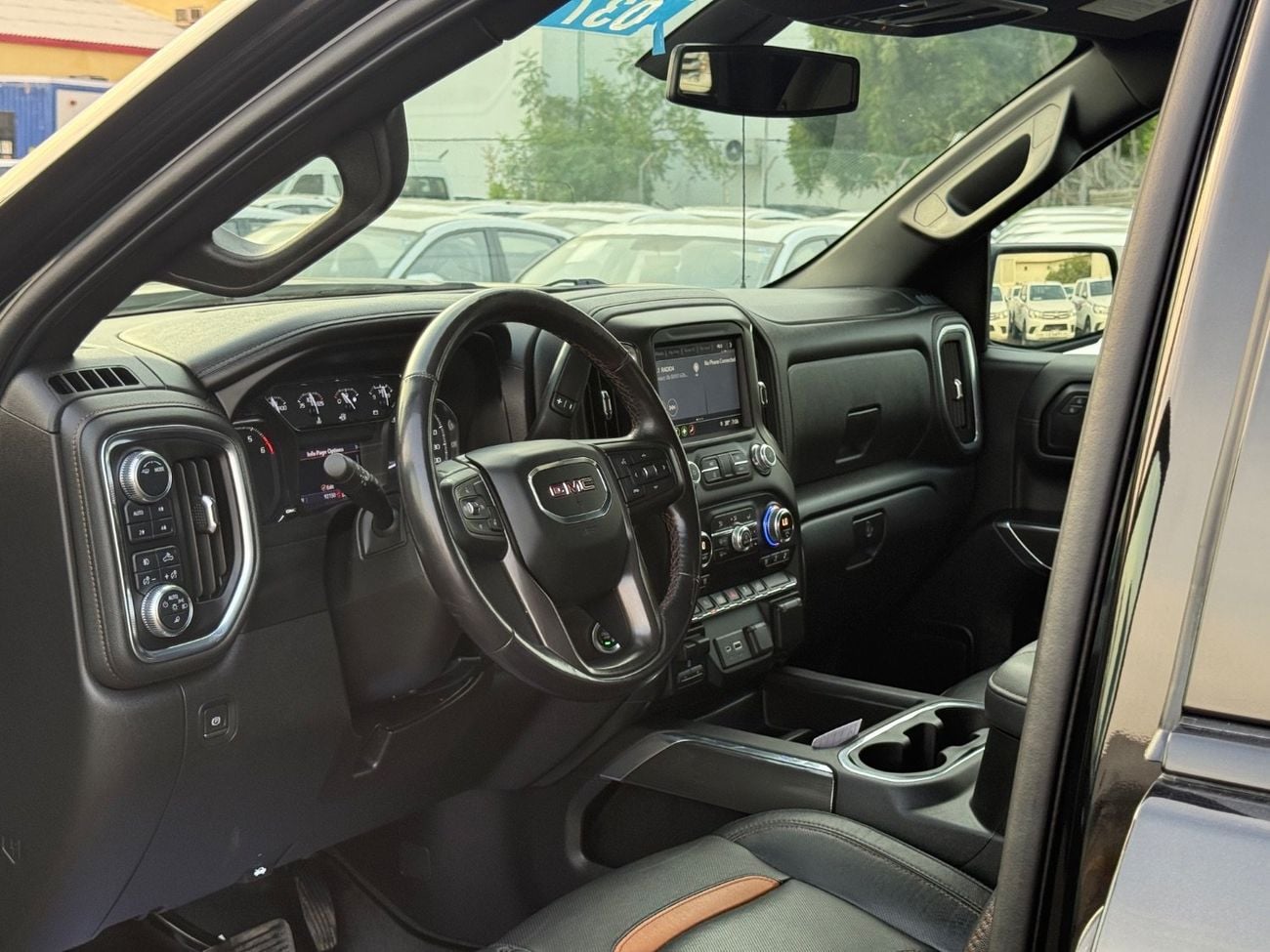 GMC Sierra 5.3L V8 AT4 Regular Cab (AWD) 2021 5.3L V8 AT4 1500 4x4 CANADA SPEC