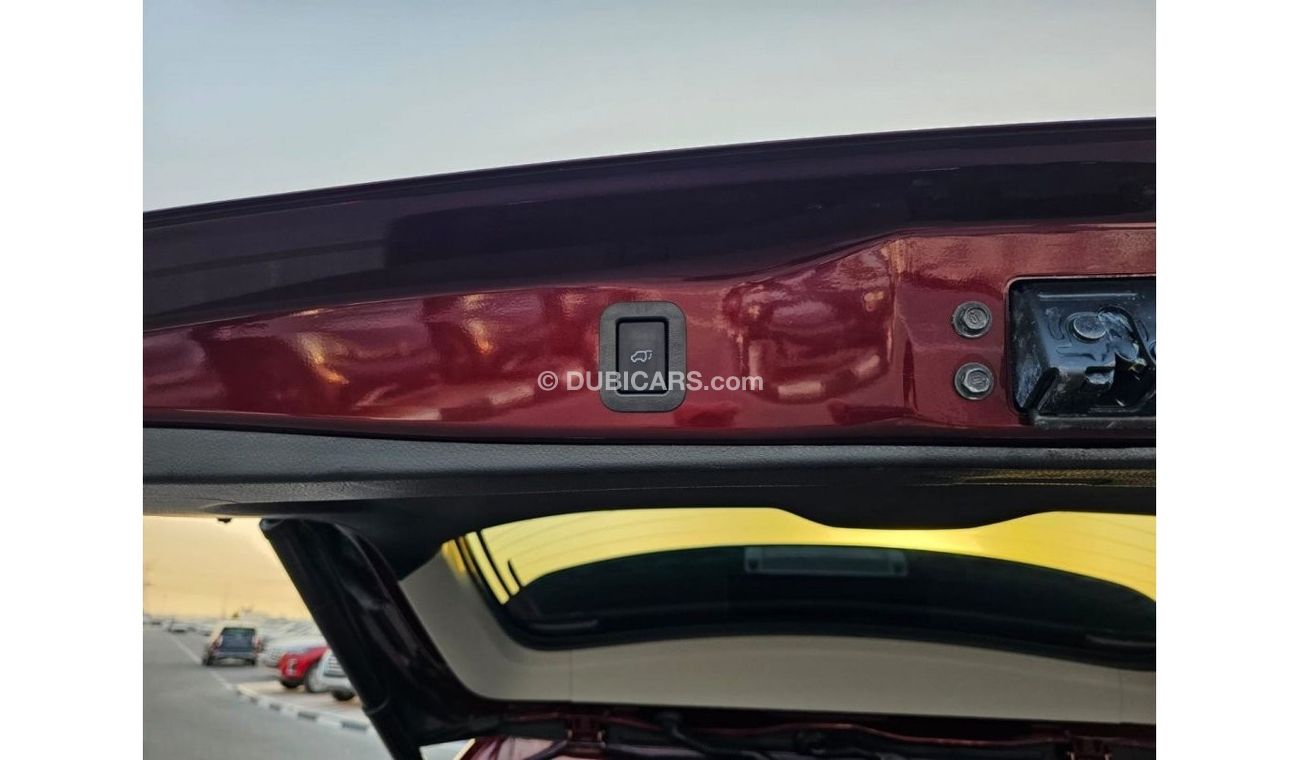 Toyota Highlander 2017 Toyota Highlander XLE 4x4 Full Option 3.5L V6 /