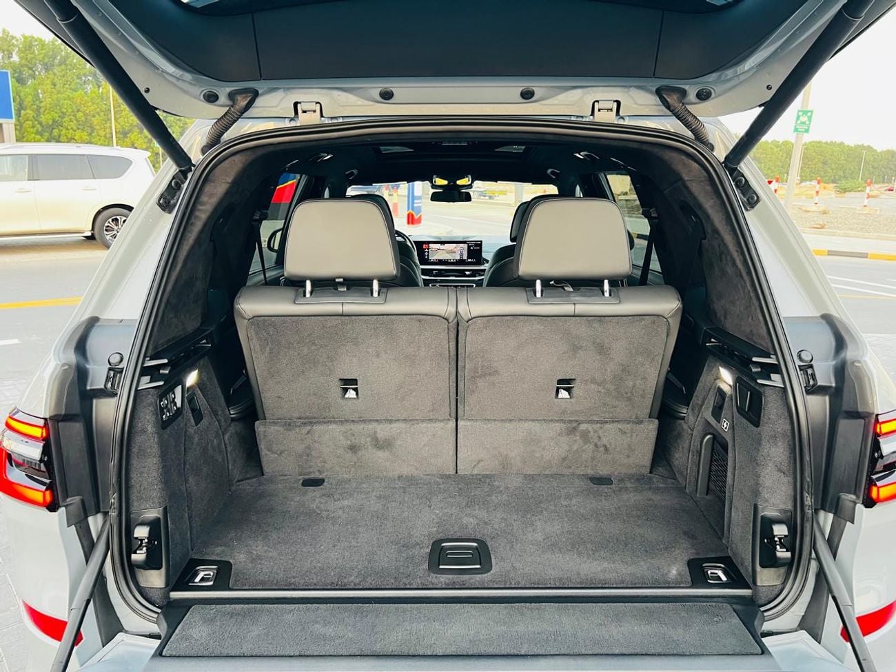 BMW X7 M60i XDRIVE