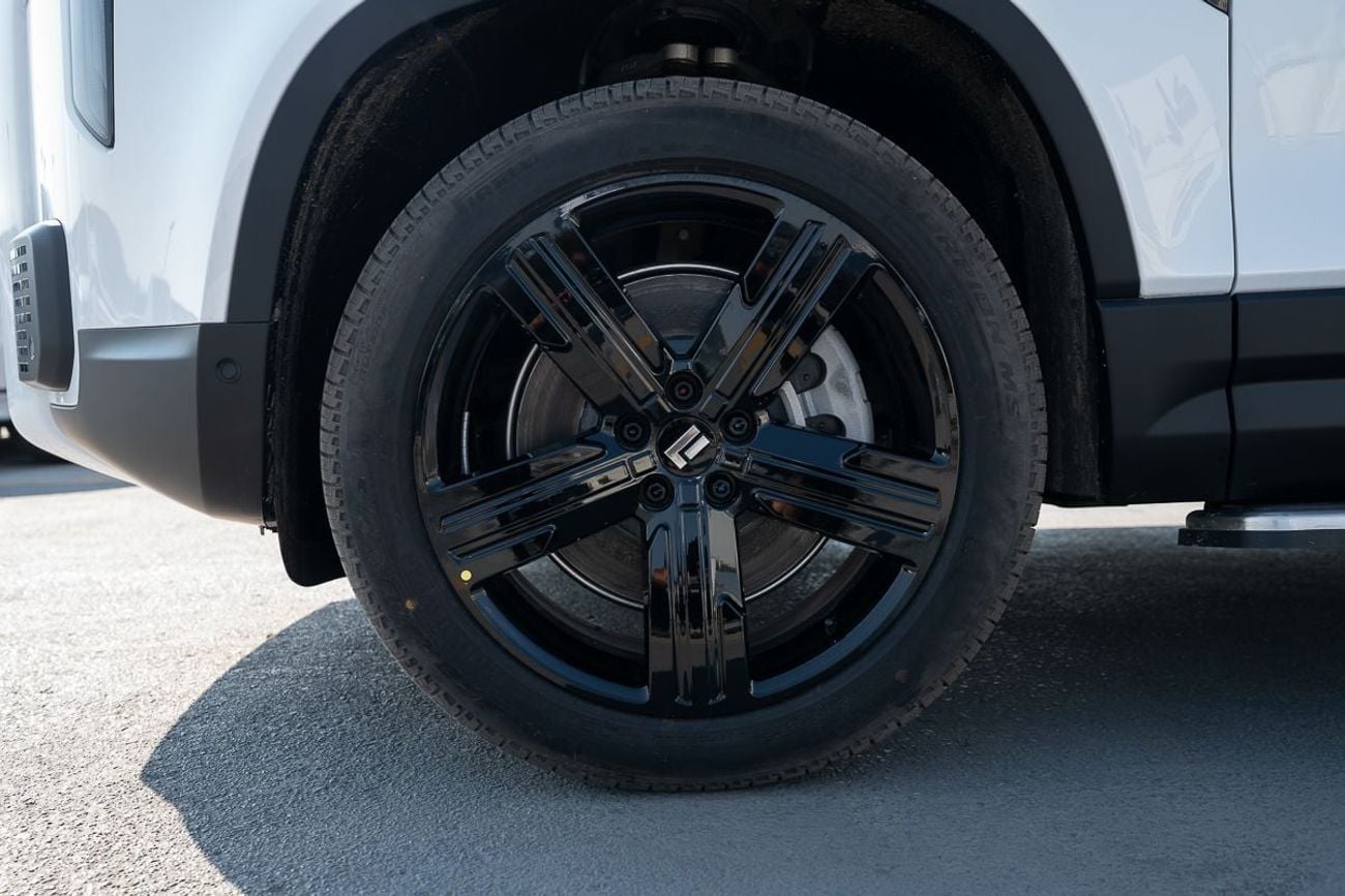 روكس 01 VIP Long Range 6 seaters 2026- BE