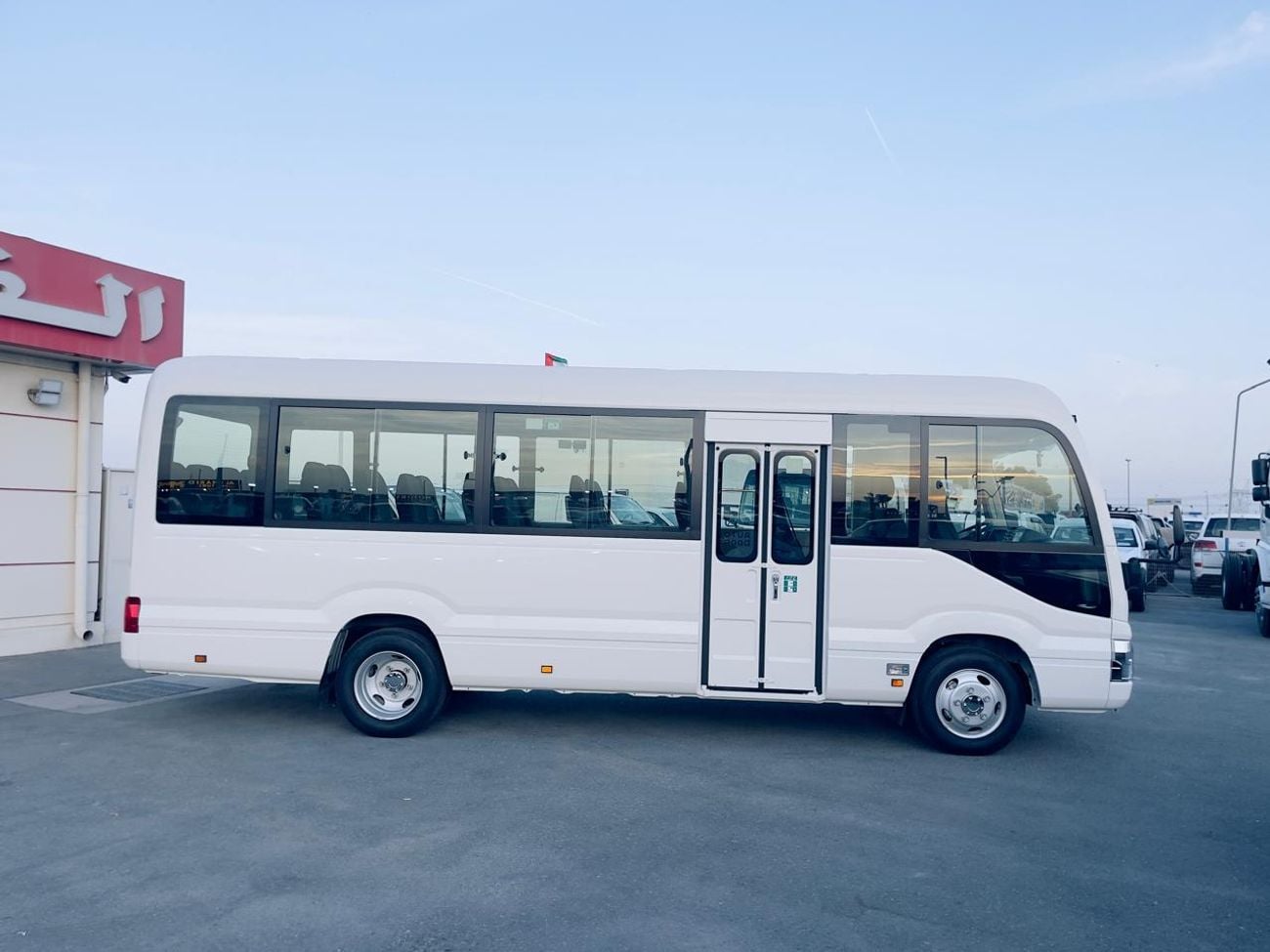 تويوتا كوستر toyota coaster 4.0l 2025   23 seater