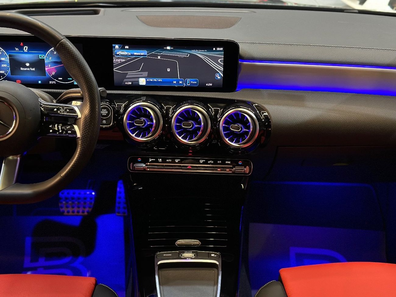 مرسيدس بنز CLA 250 4MATIC