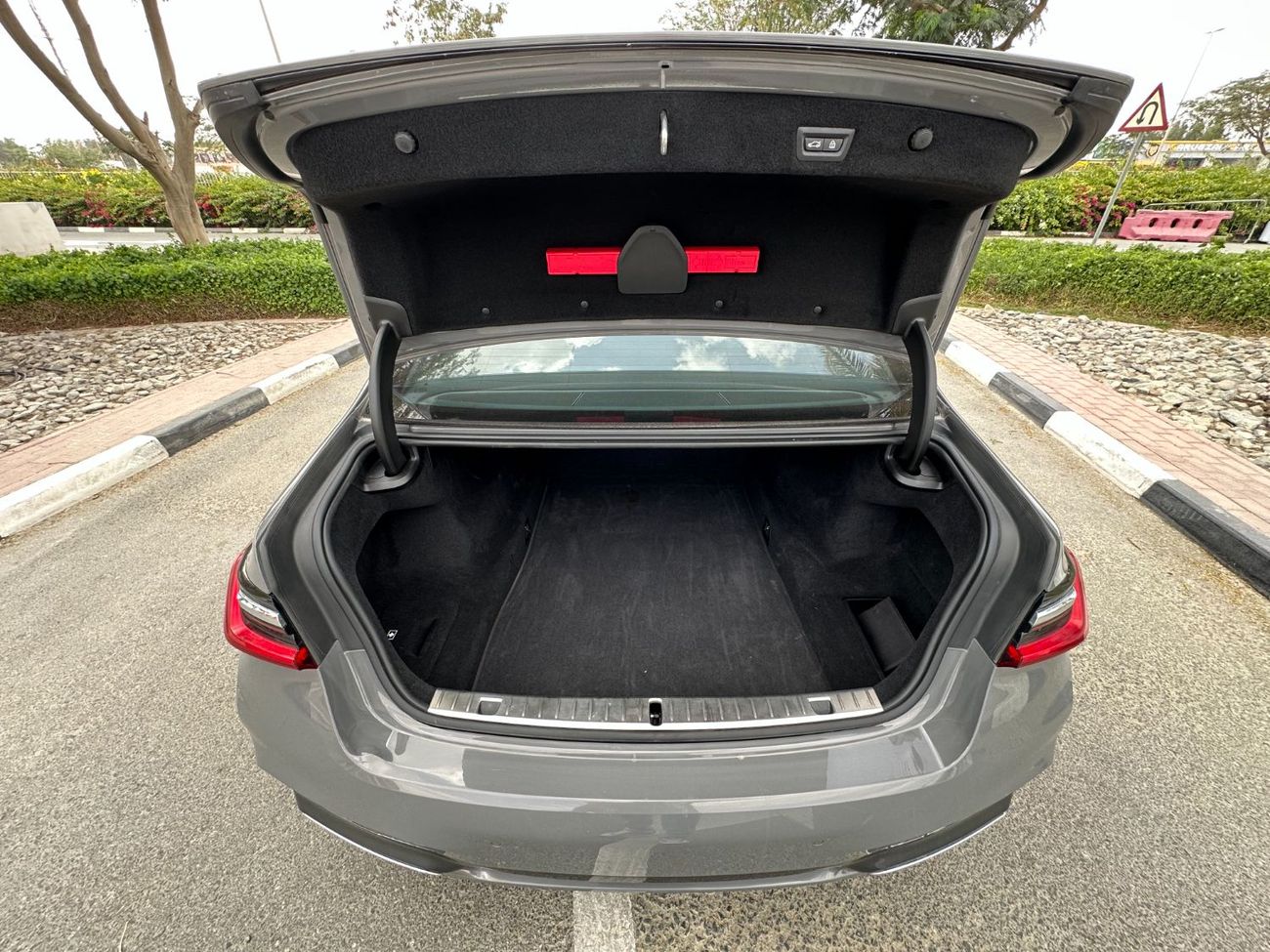 BMW 730Li M Sport 2.0L