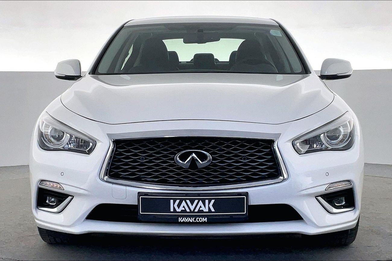 Infiniti Q50 Premium / Luxe | Guaranteed Warranty | 0 Down Payment