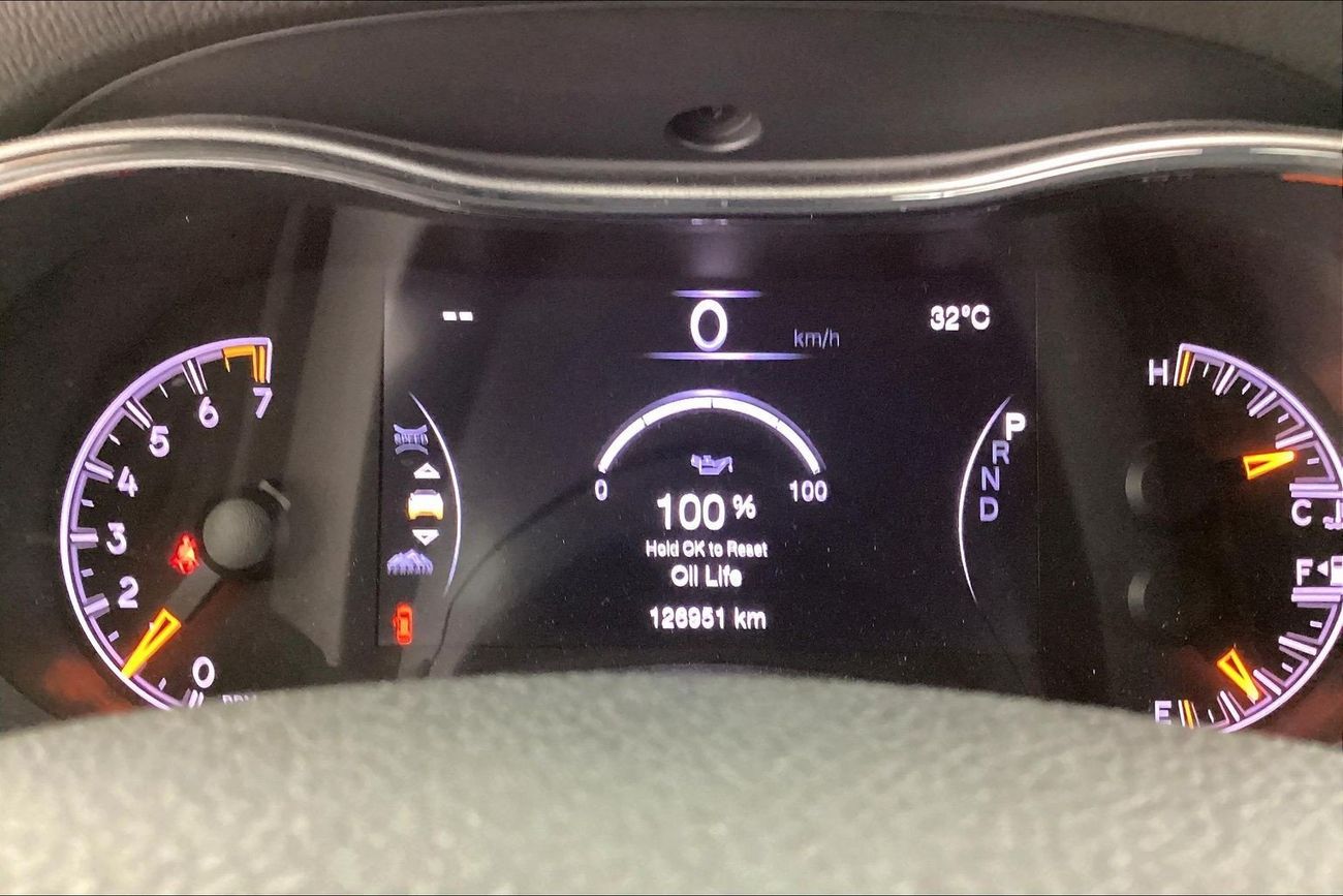 Jeep Grand Cherokee Laredo | National Day Celebration | Guaranteed Warranty | 0 Down Payment