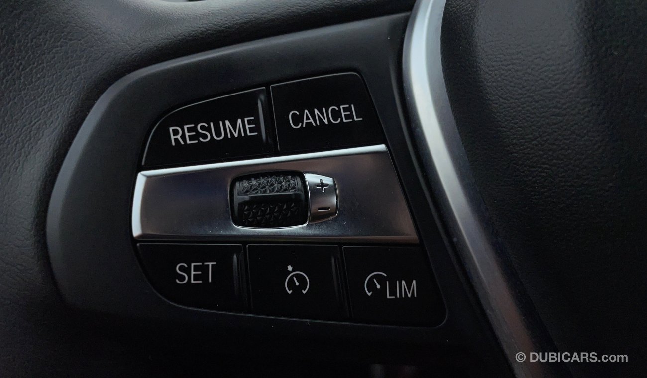 بي أم دبليو 330i 330i 5700