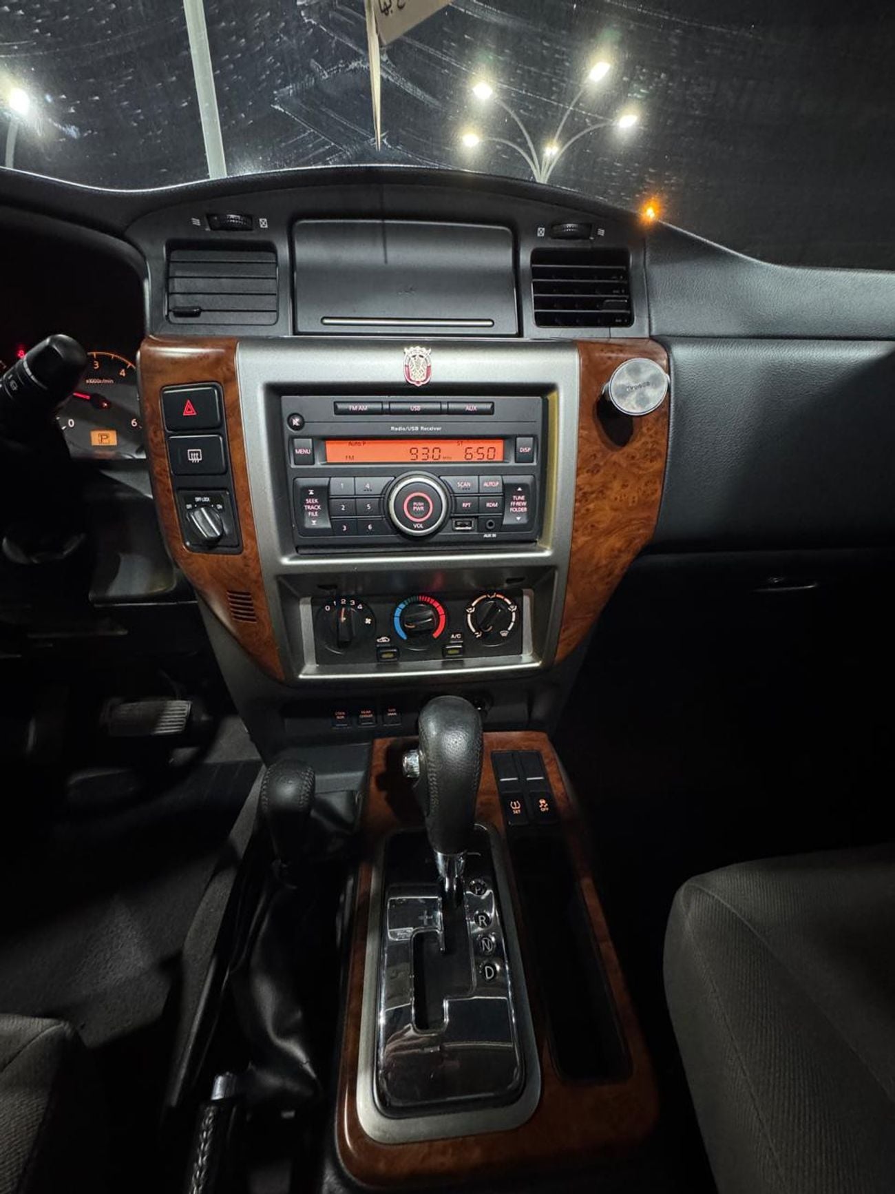 Nissan Patrol Safari 4.8L A/T