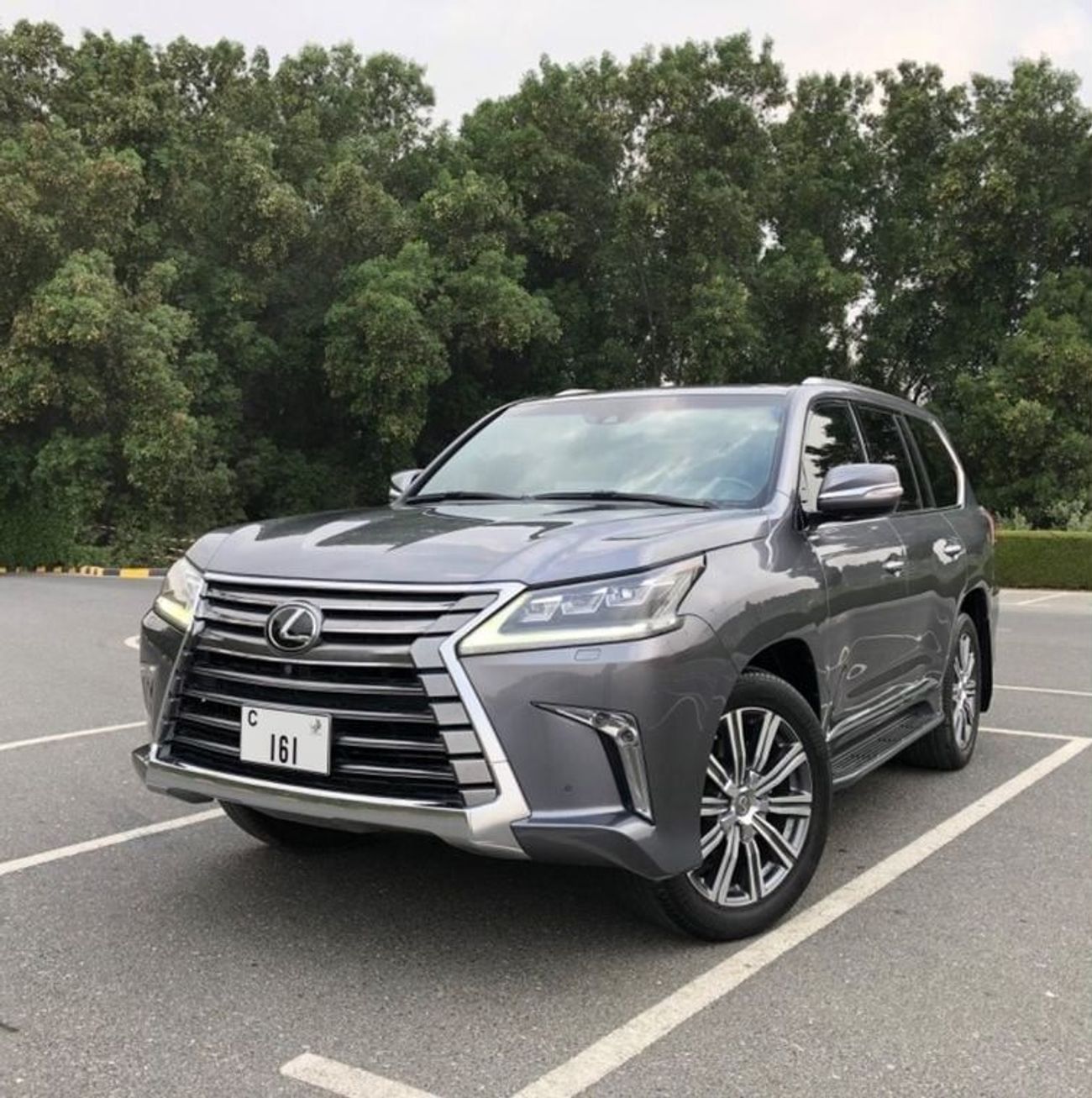 لكزس LX 570 Premier Plus 5.7L