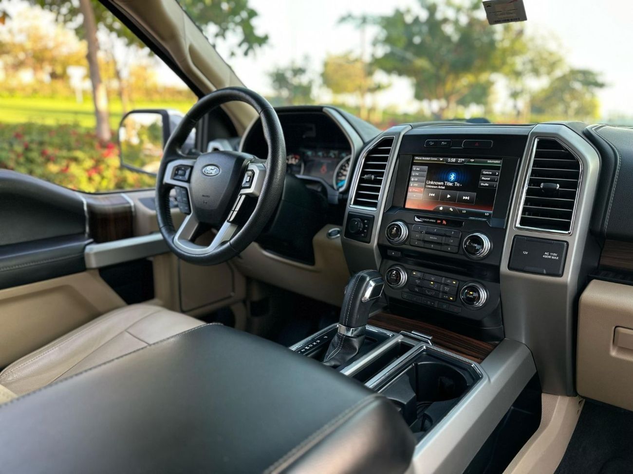 Ford F 150 Lariat 5.0L