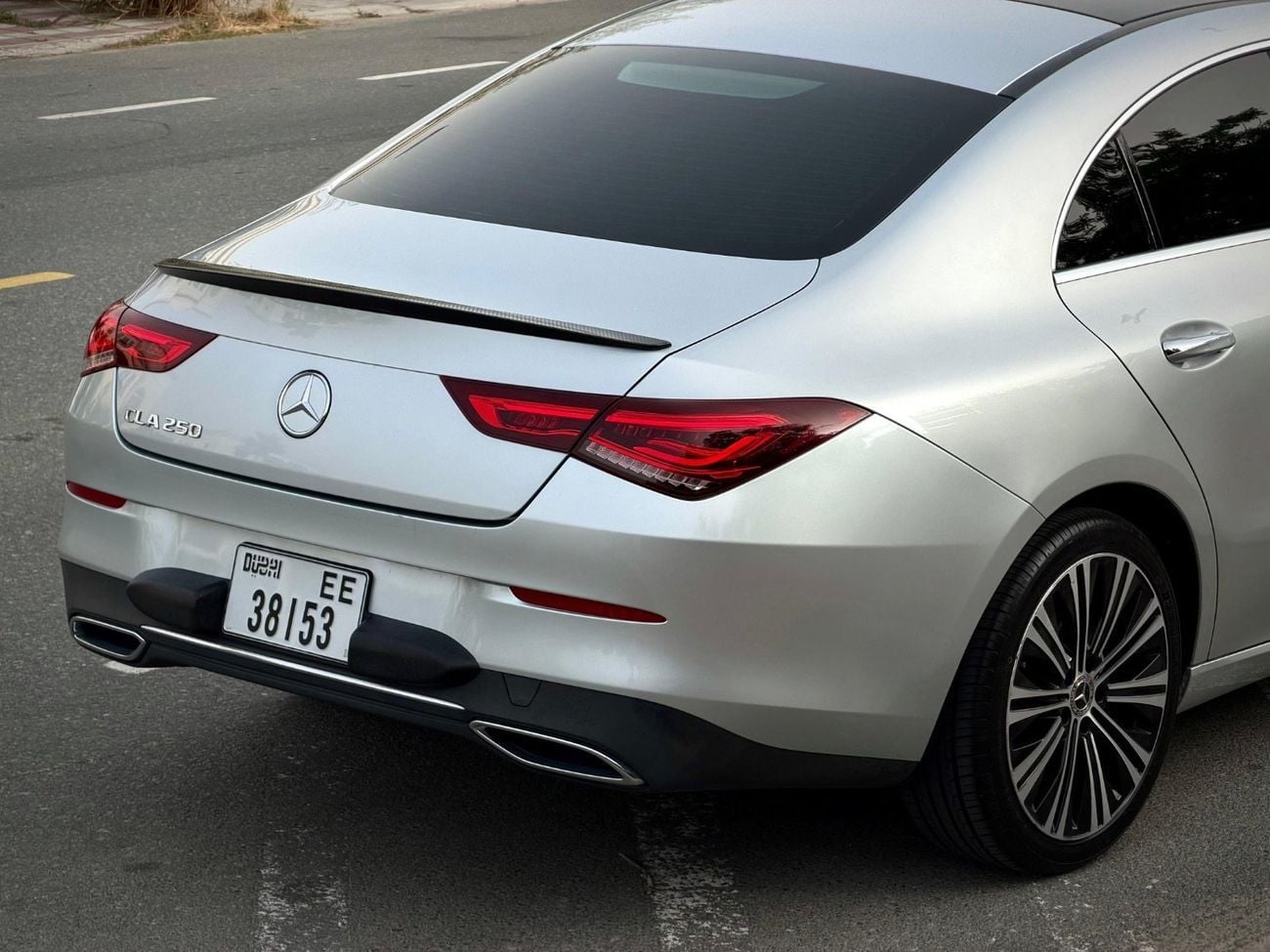 Mercedes Benz CLA250 PREMIUM AMG