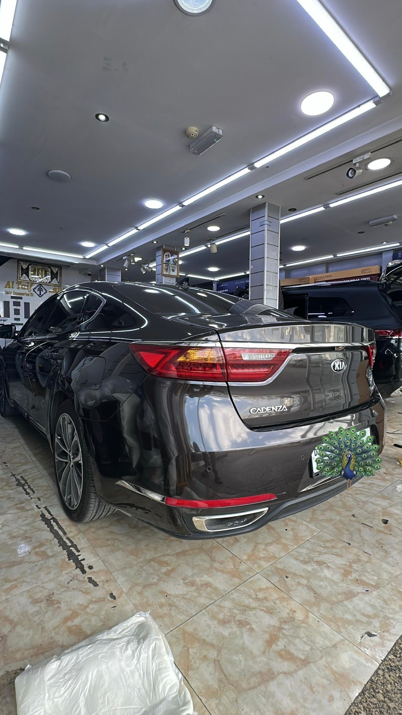 كيا كادنزا V6 GDI