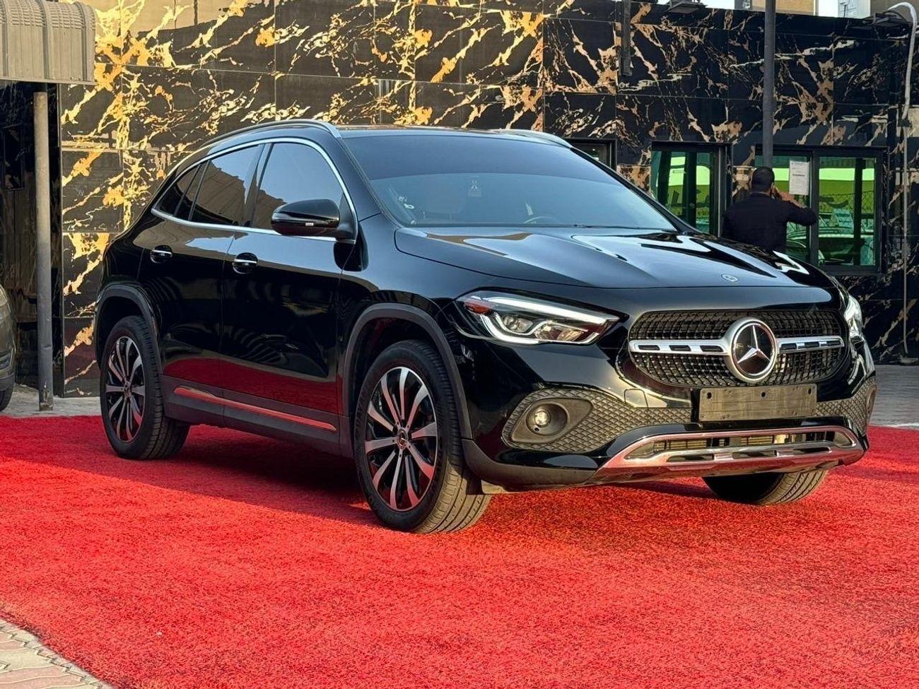 مرسيدس بنز GLA 250 4MATIC