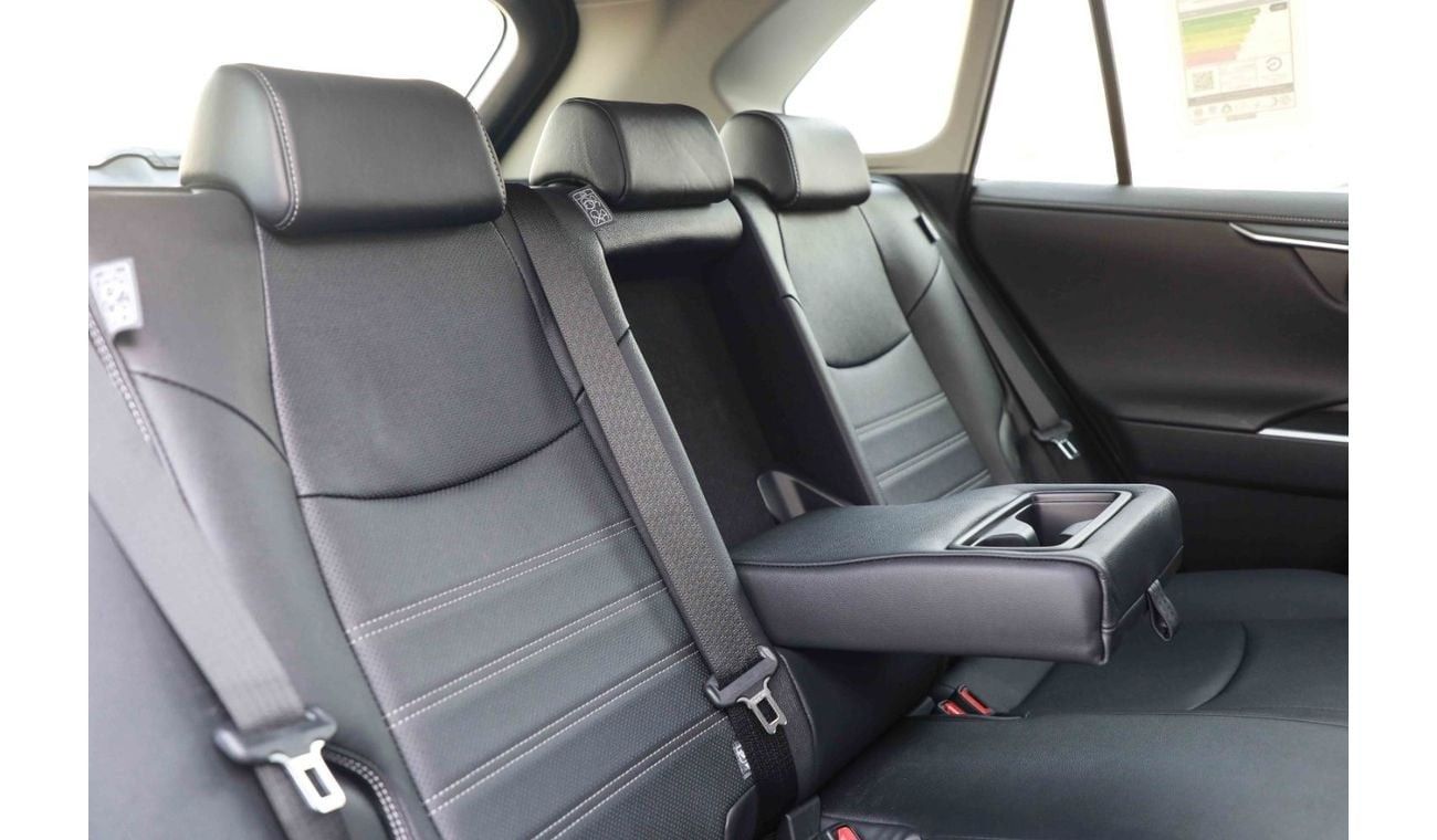 Toyota RAV4 2024 TOYOTA RAV4 HI 2.5 - PLATINUM WHITE PEARL inside BLACK