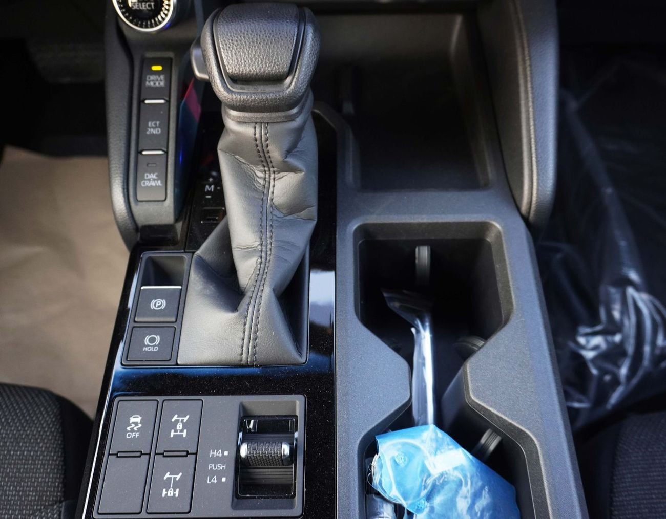 Toyota Prado 2026 MODEL 2.4L PETROL A/T (W/ REAR CAMERA, SIDE STEPS, REAR A/C, AND CRUISE CONTROL)