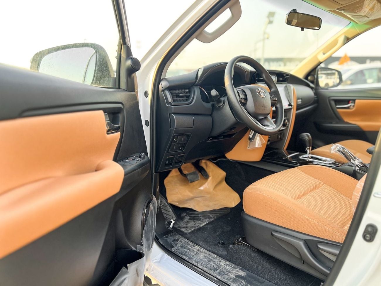 Toyota Fortuner - EXPORT ONLY - TOYOTA FORTUNER 2.4L G