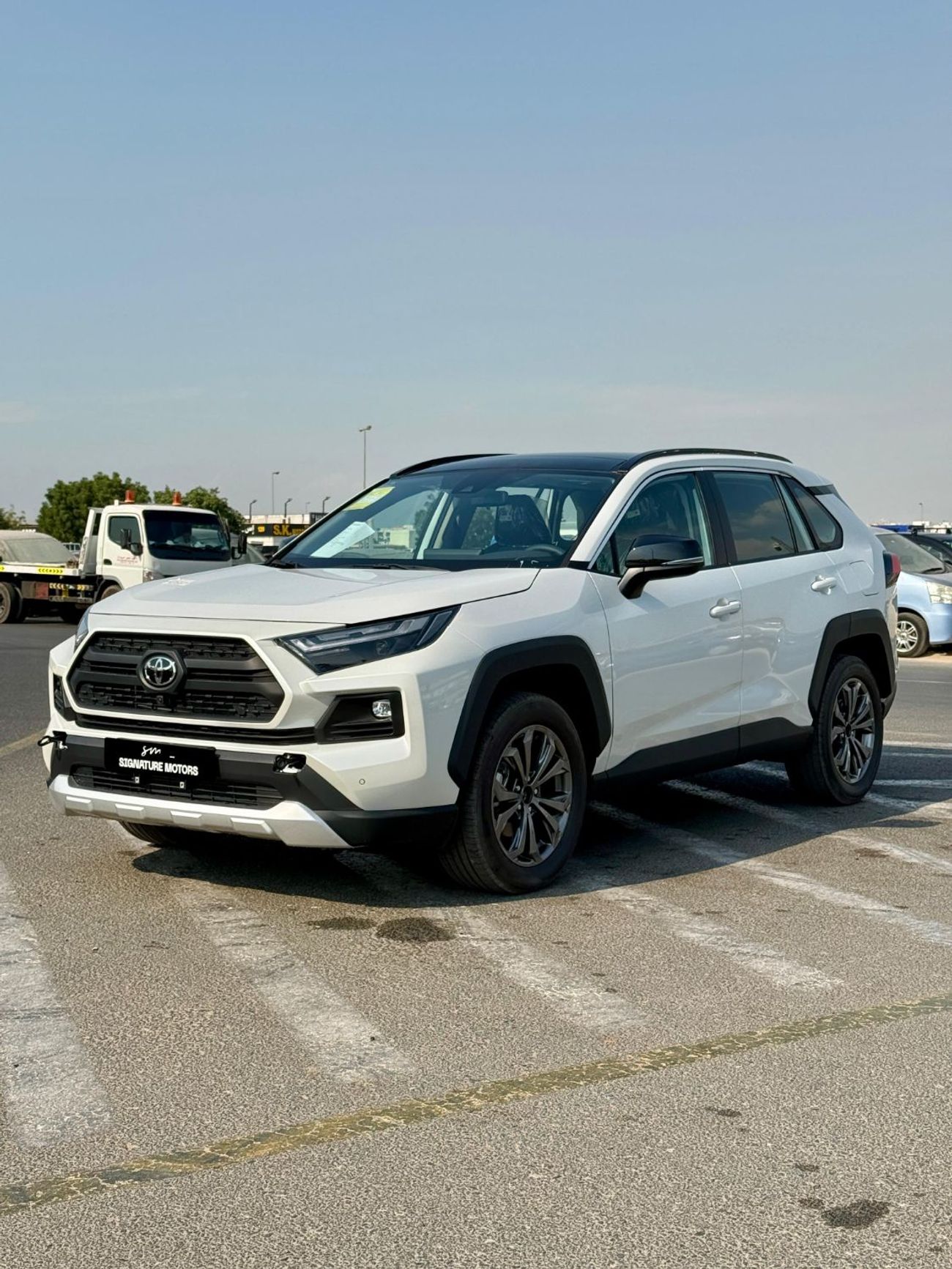 تويوتا راف ٤ Toyota RAV4 Toyota RAV4 2.0L Petrol FULL OPTION